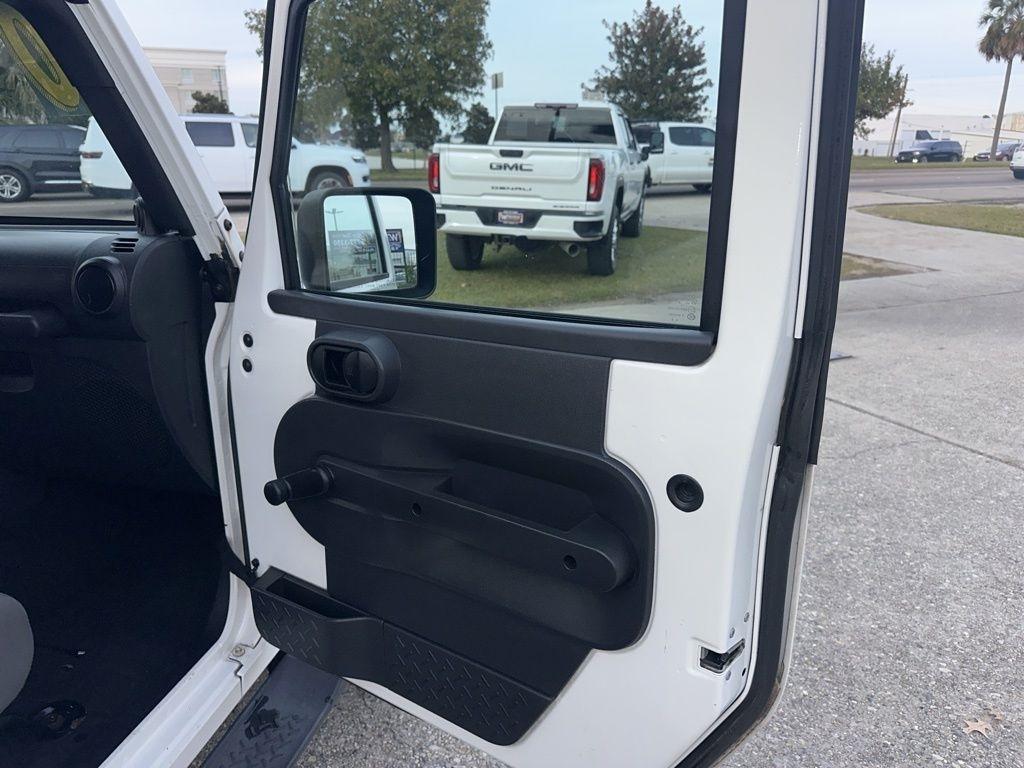 Jeep Wrangler Sport 4WD 2010