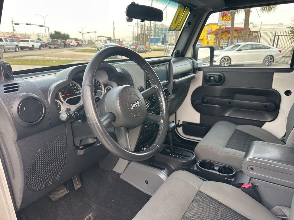 Jeep Wrangler Sport 4WD 2010