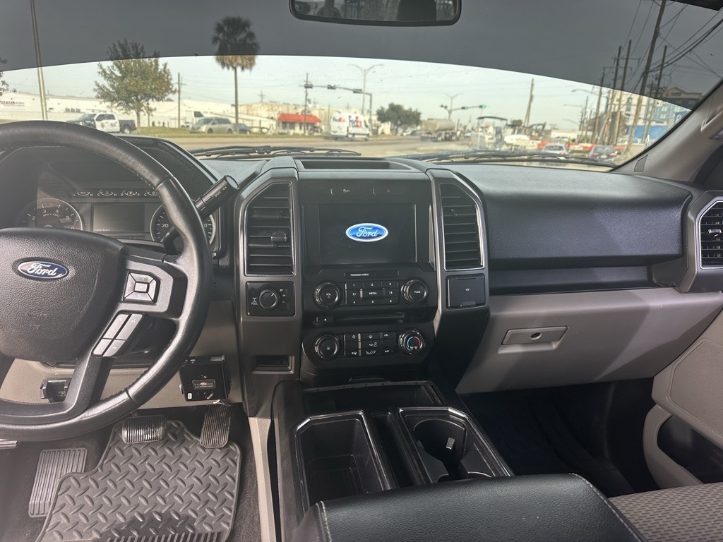 Ford F-150 XLT SuperCrew 6.5-ft. Bed 4WD 2017
