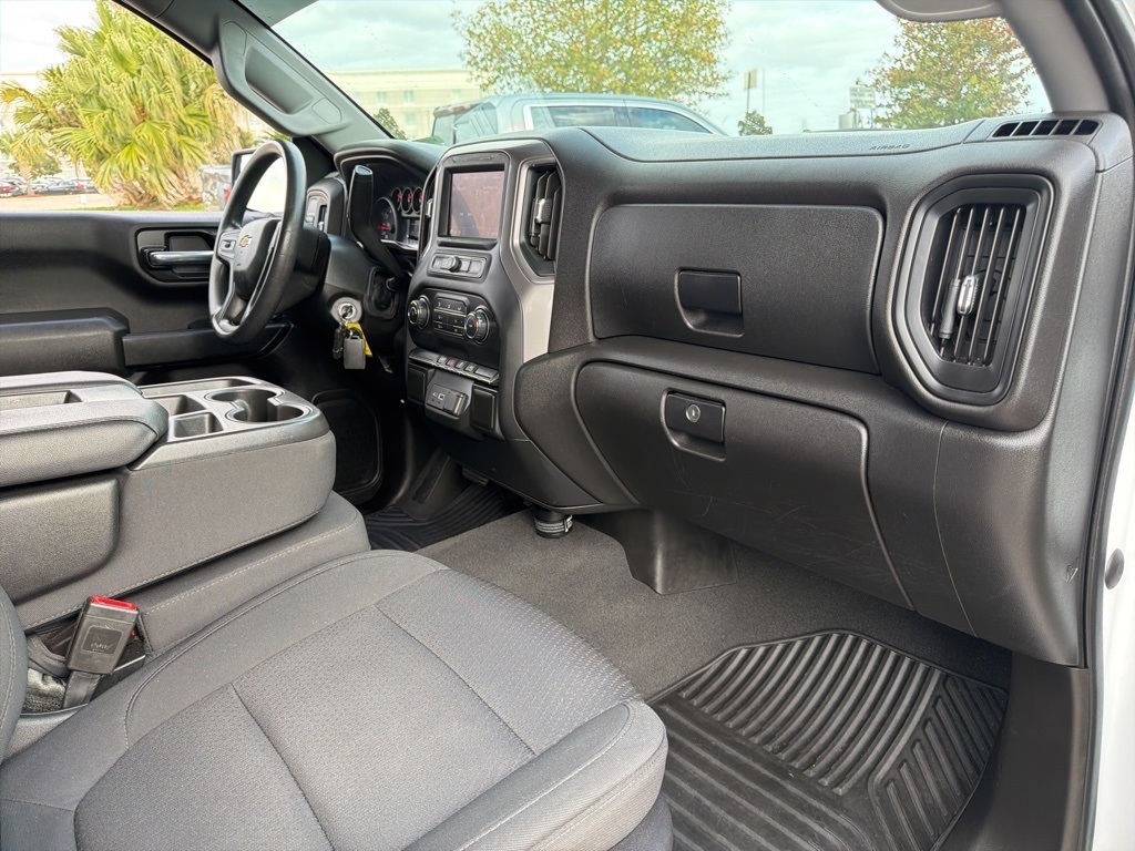 Chevrolet Silverado 1500 Custom Crew Cab Short Box 2WD 2021