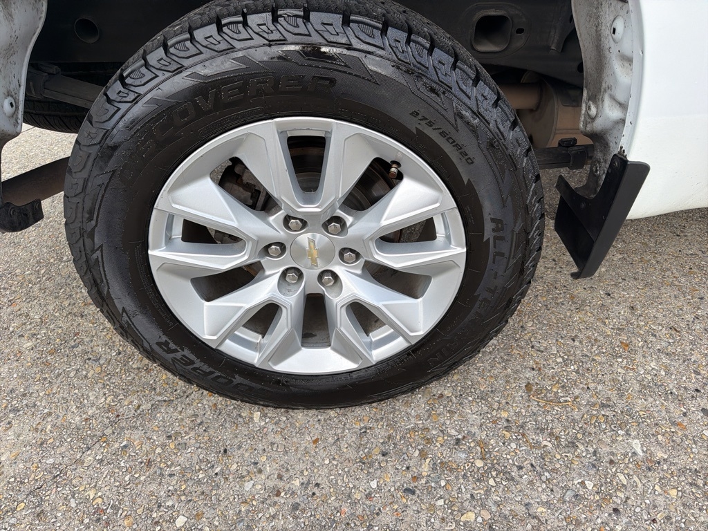 Chevrolet Silverado 1500 Custom Crew Cab Short Box 2WD 2021