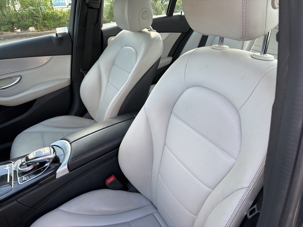 Mercedes-Benz C-Class C300 Sedan 2015