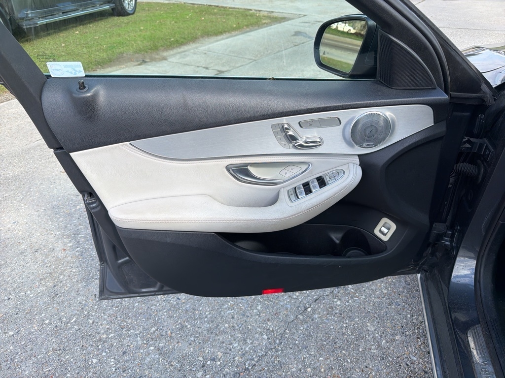 Mercedes-Benz C-Class C300 Sedan 2015