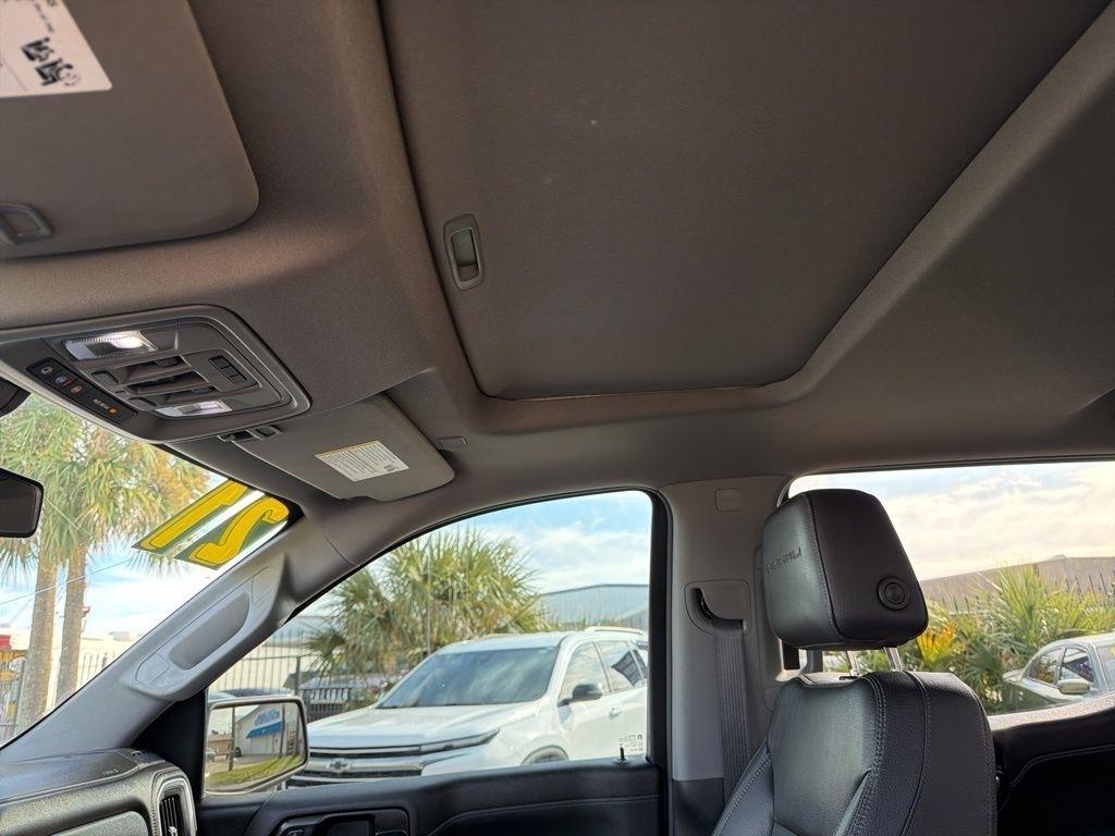 GMC Sierra 1500 Denali Crew Cab 4WD 2021