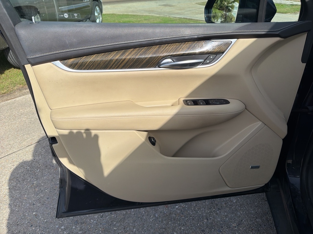 Cadillac XT5 Base 2017