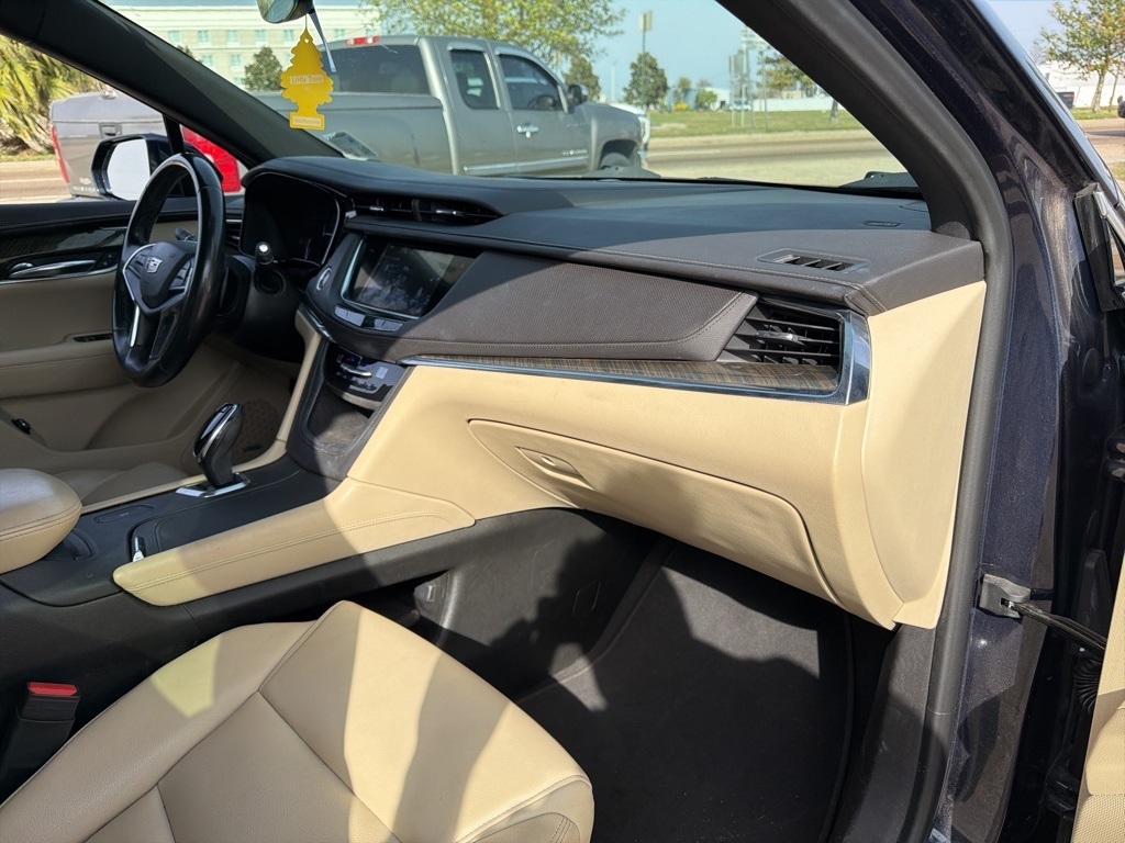 Cadillac XT5 Base 2017