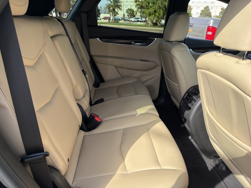 Cadillac XT5 Base 2017