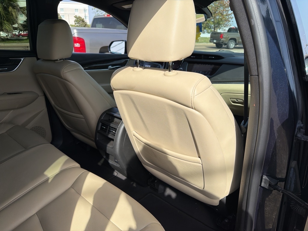 Cadillac XT5 Base 2017