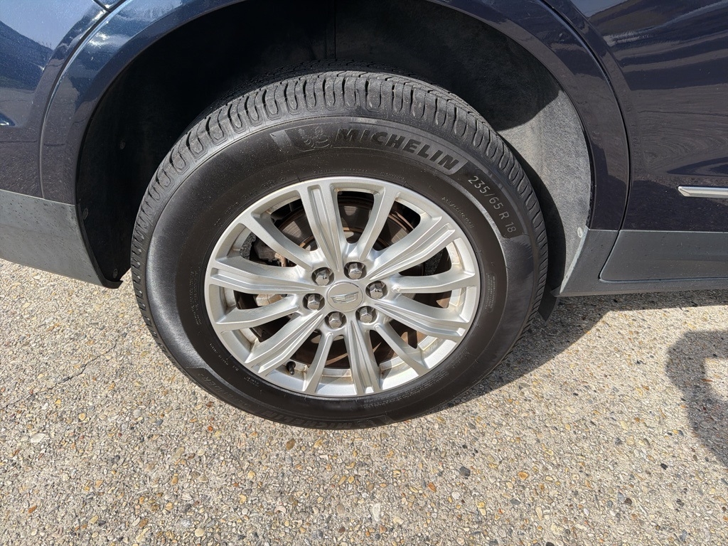 Cadillac XT5 Base 2017