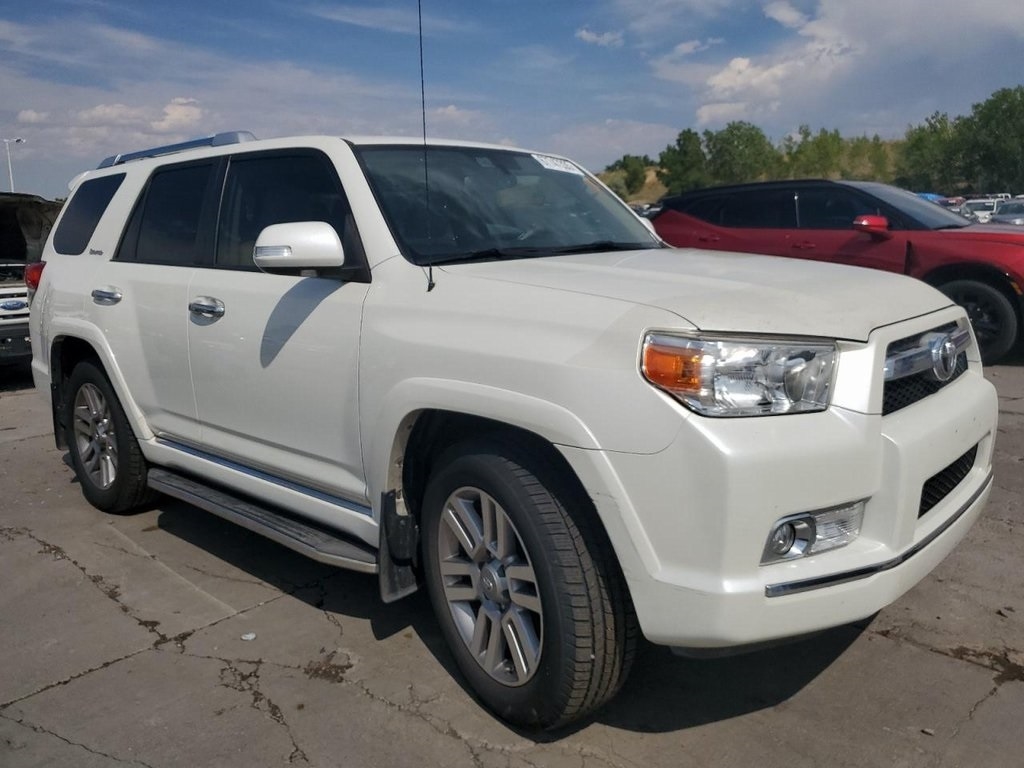 Toyota 4Runner Limited 2WD V6 2012