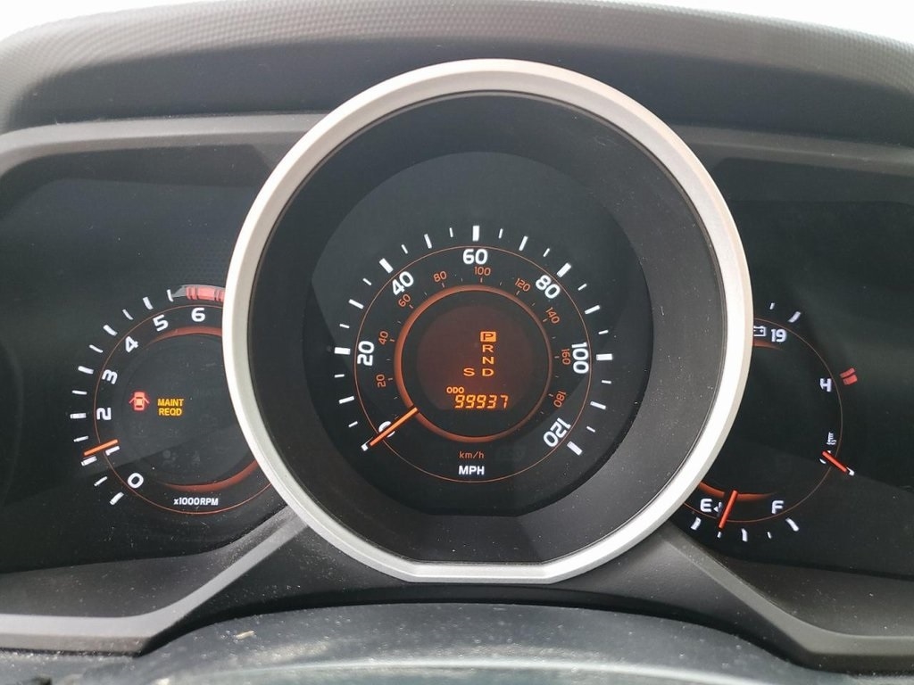 Toyota 4Runner Limited 2WD V6 2012