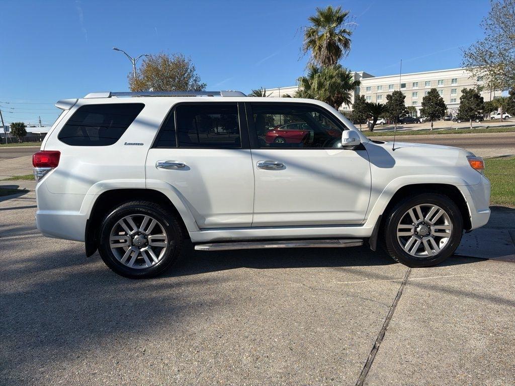 Toyota 4Runner Limited 2WD V6 2012