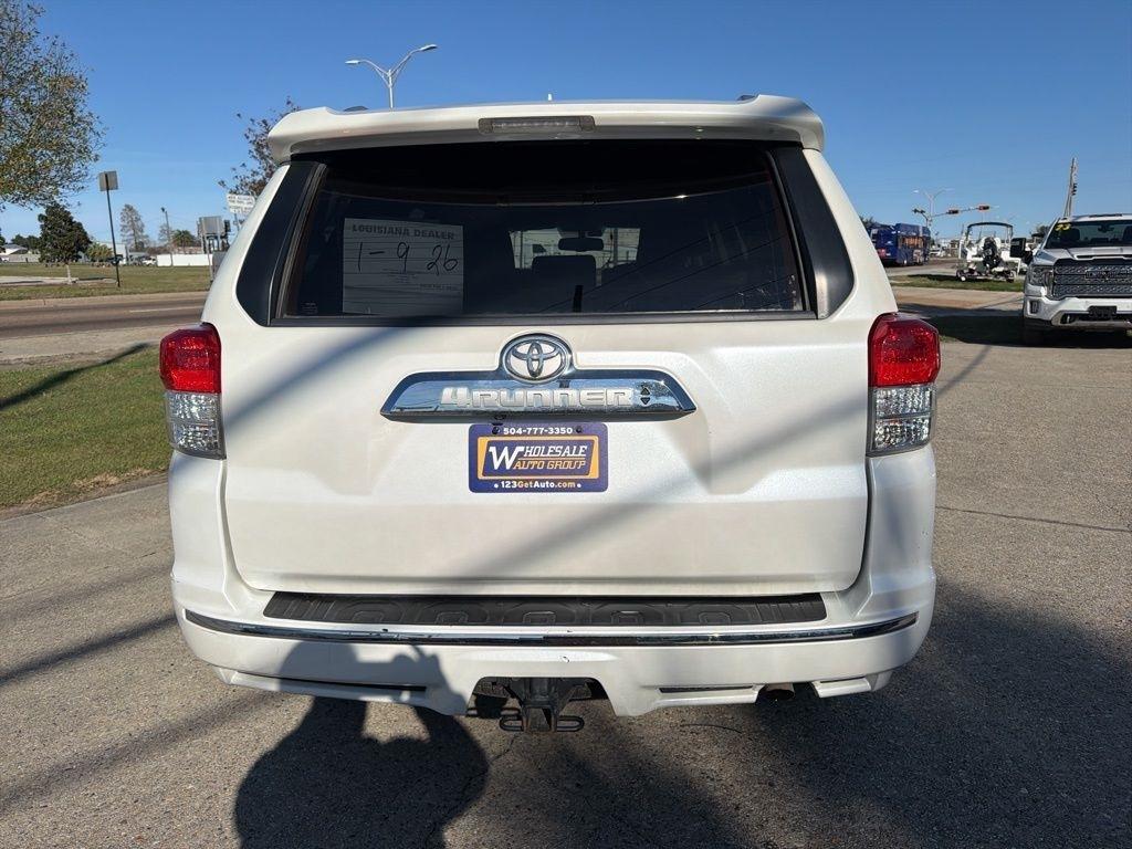 Toyota 4Runner Limited 2WD V6 2012