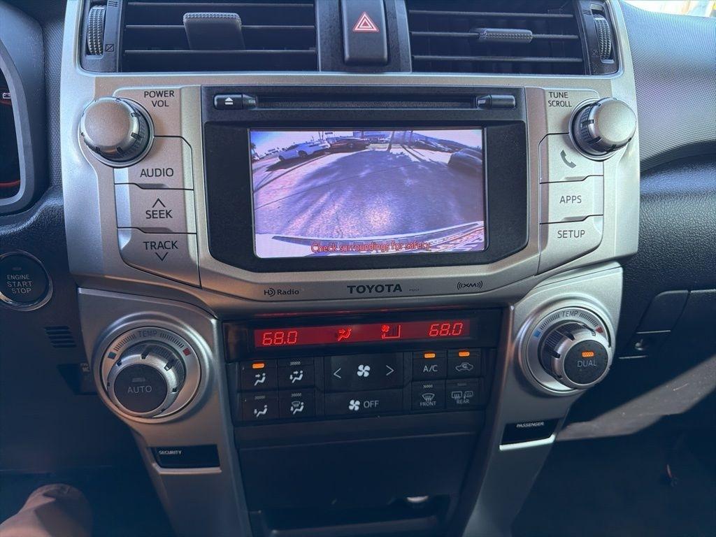 Toyota 4Runner Limited 2WD V6 2012