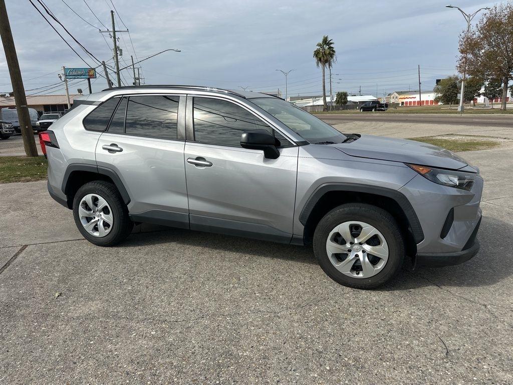 Toyota RAV4 LE 2019