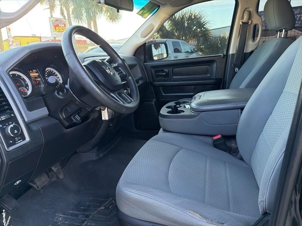 RAM 1500 Tradesman Quad Cab 2WD 2014