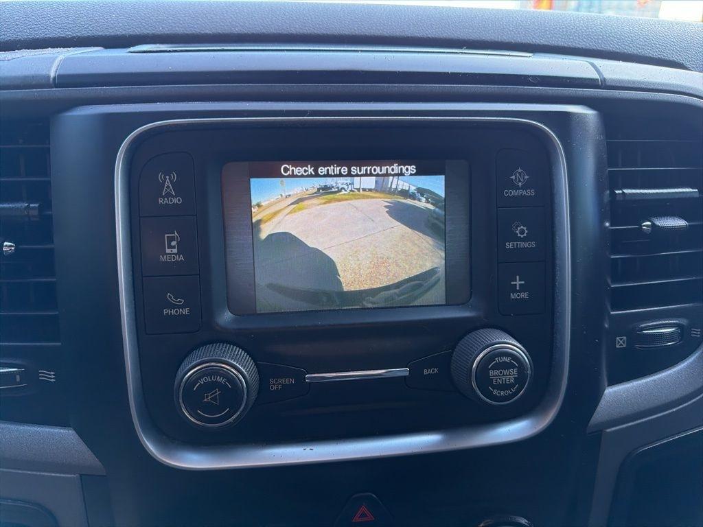 RAM 1500 Tradesman Quad Cab 2WD 2014