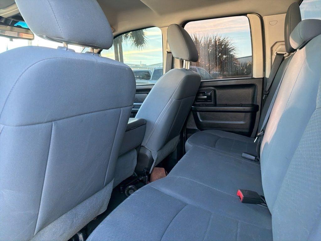 RAM 1500 Tradesman Quad Cab 2WD 2014