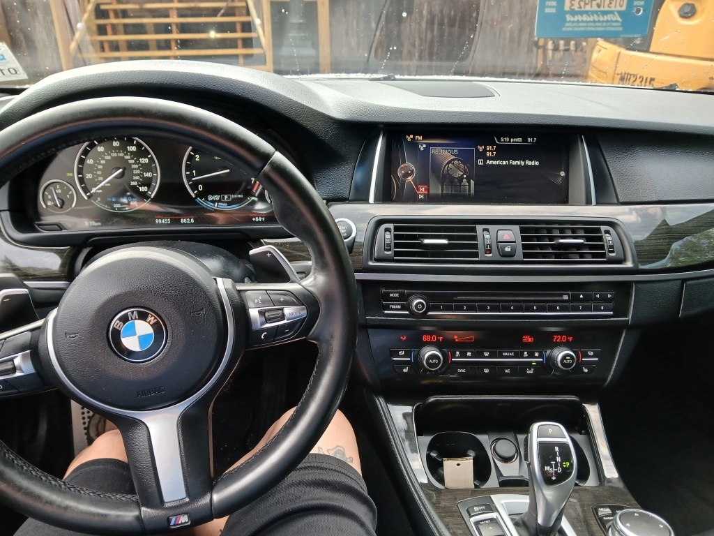 BMW 5-Series 535i 2016
