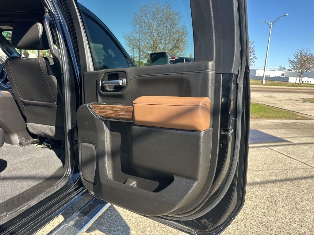 Chevrolet Silverado 3500HD High Country Crew Cab 4WD 2022