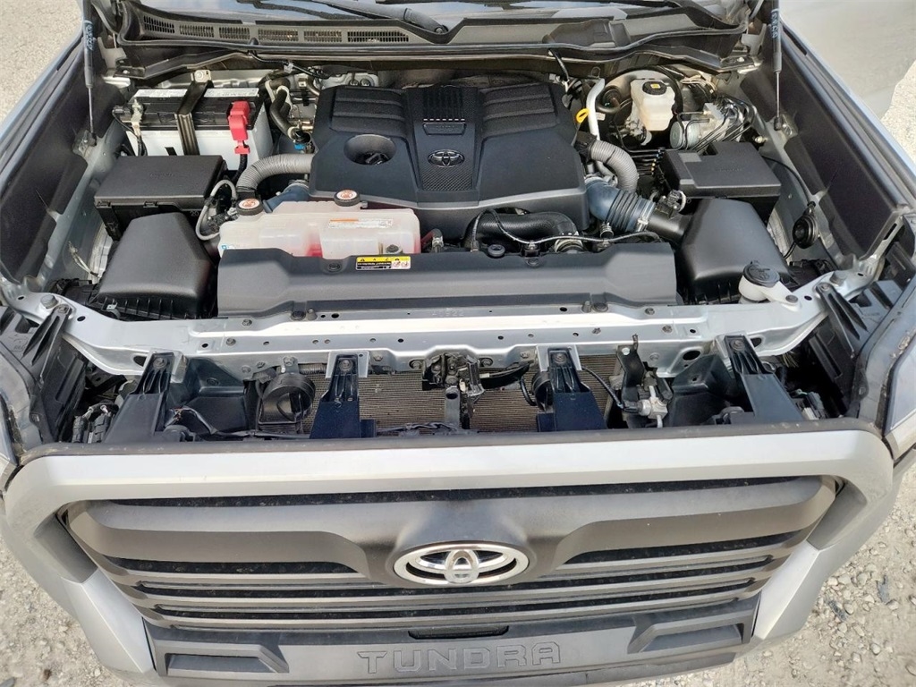 Toyota Tundra SR5 CrewMax 2WD 2022