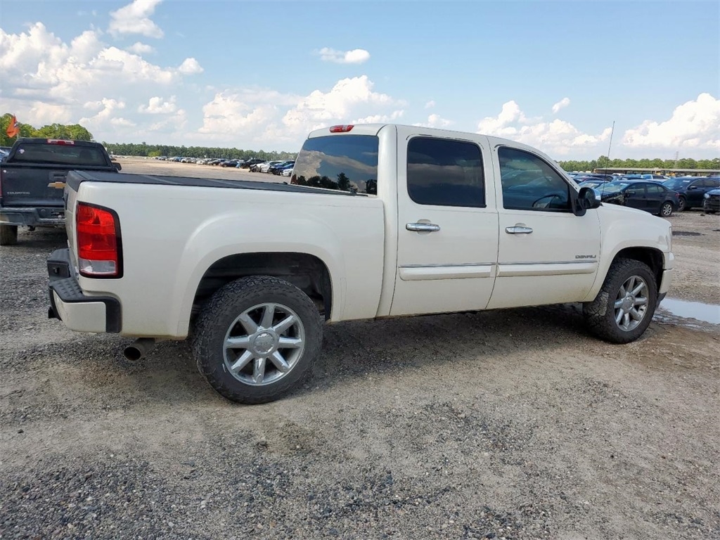 GMC Sierra 1500 Denali Crew Cab 2WD 2012
