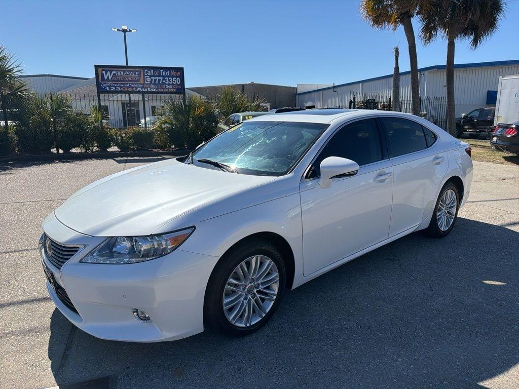 Lexus ES 350 Sedan 2014