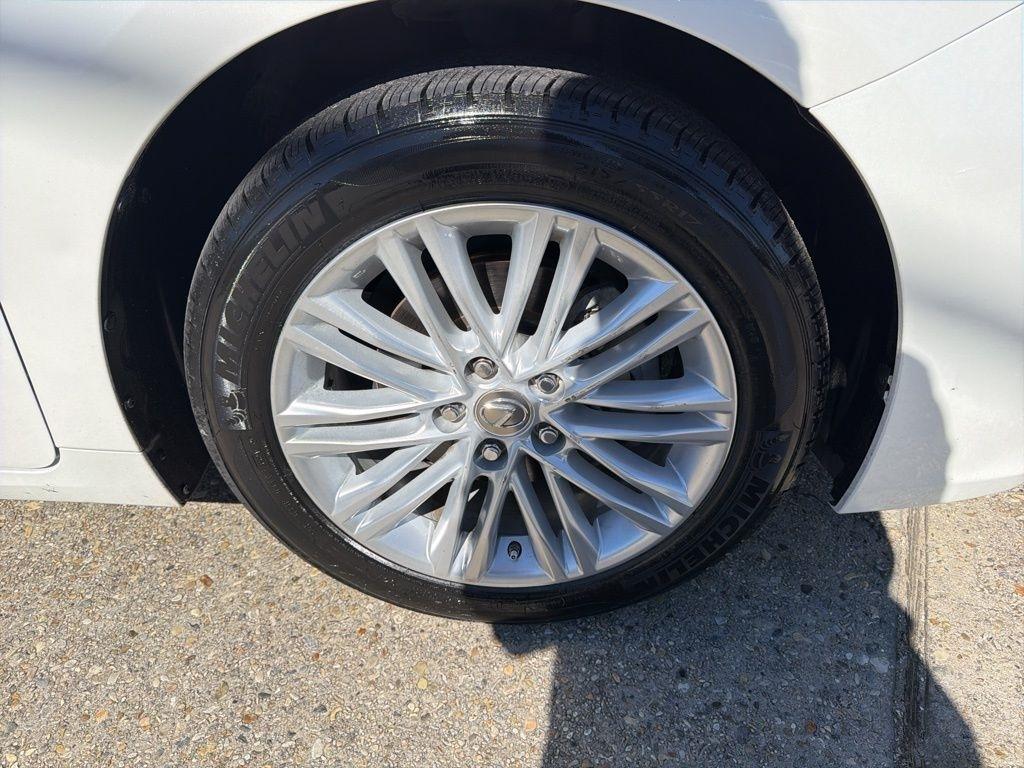 Lexus ES 350 Sedan 2014