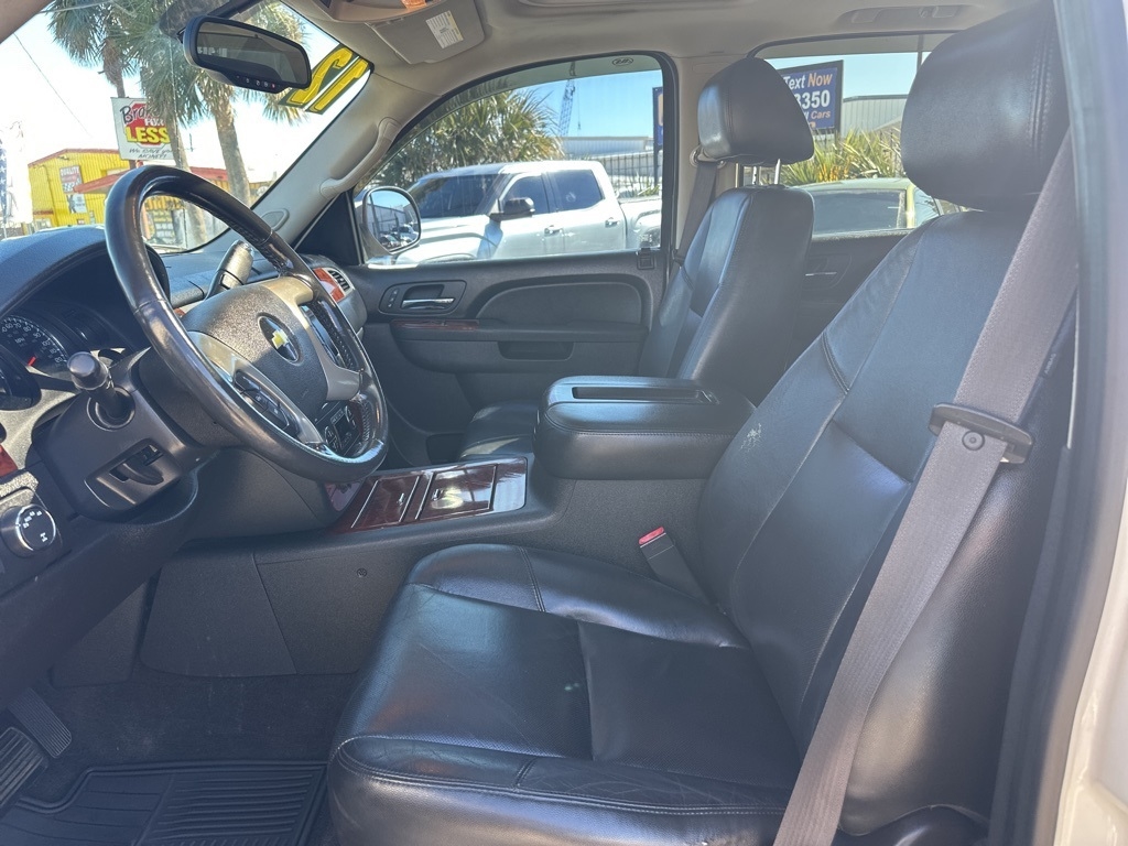 Chevrolet Avalanche LTZ 4WD 2012