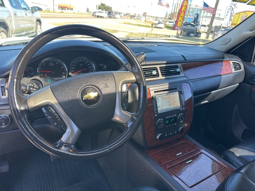 Chevrolet Avalanche LTZ 4WD 2012