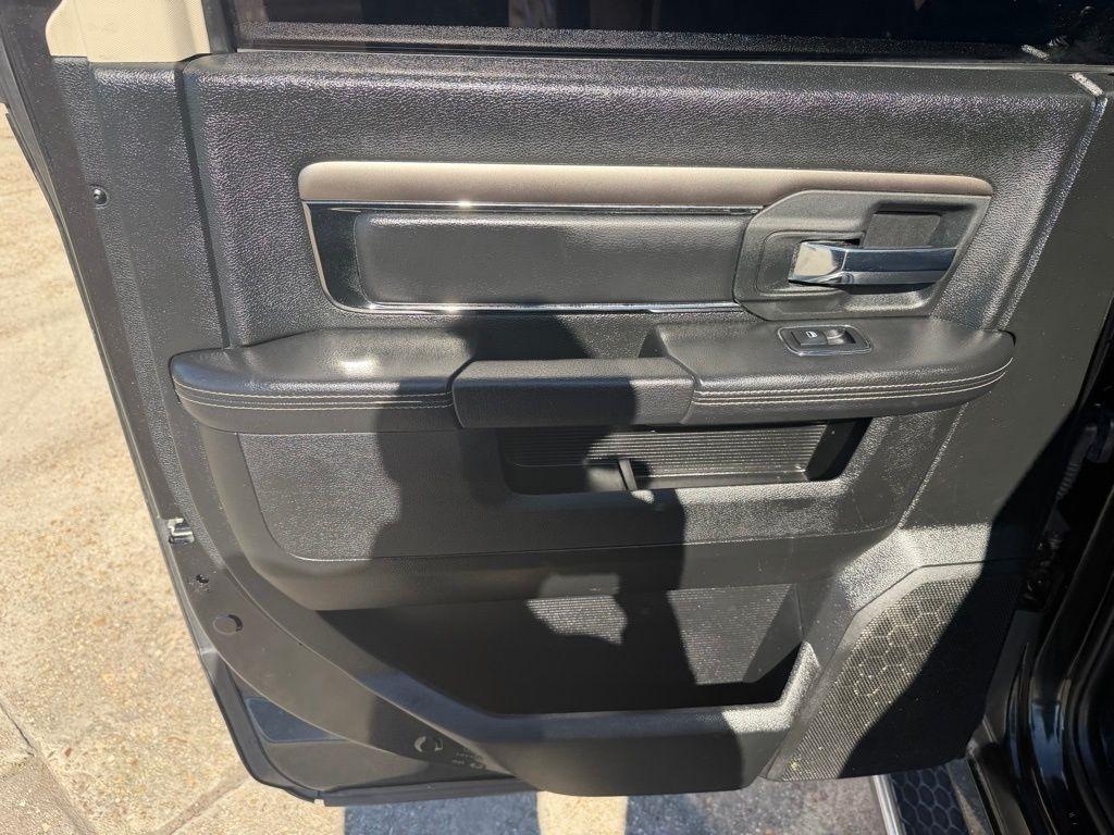 RAM 1500 Sport Crew Cab SWB 2WD 2017