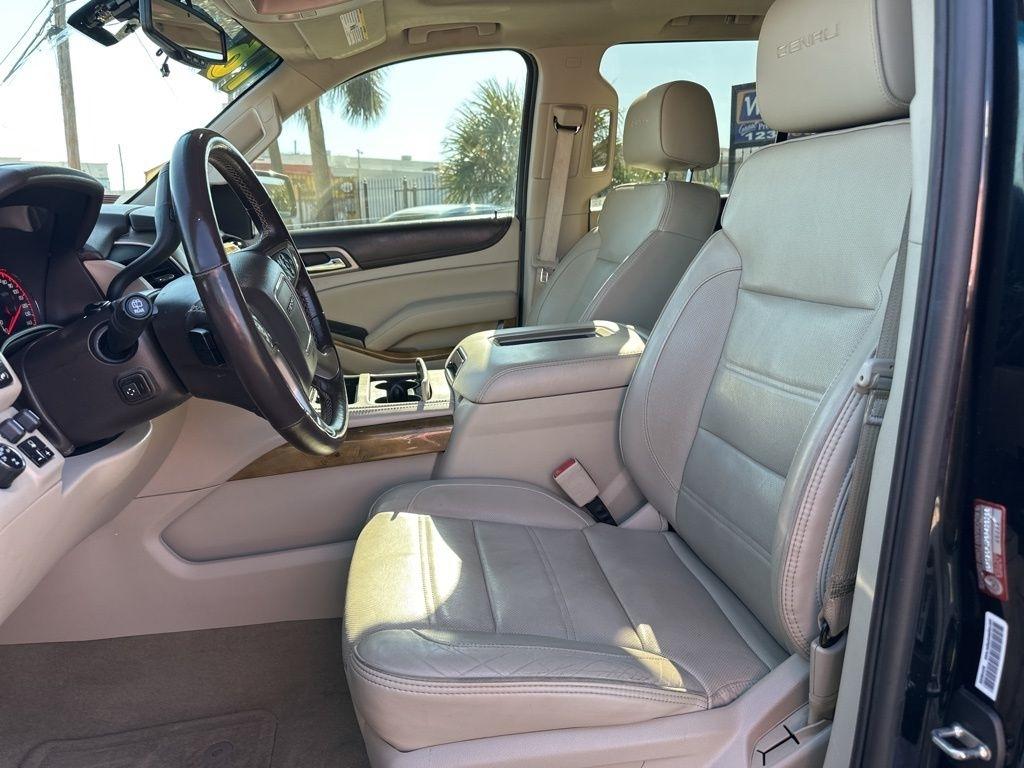 GMC Yukon Denali 4WD 2016