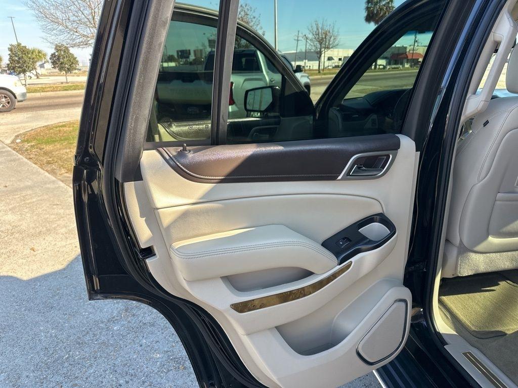 GMC Yukon Denali 4WD 2016