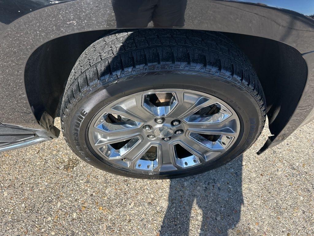 GMC Yukon Denali 4WD 2016