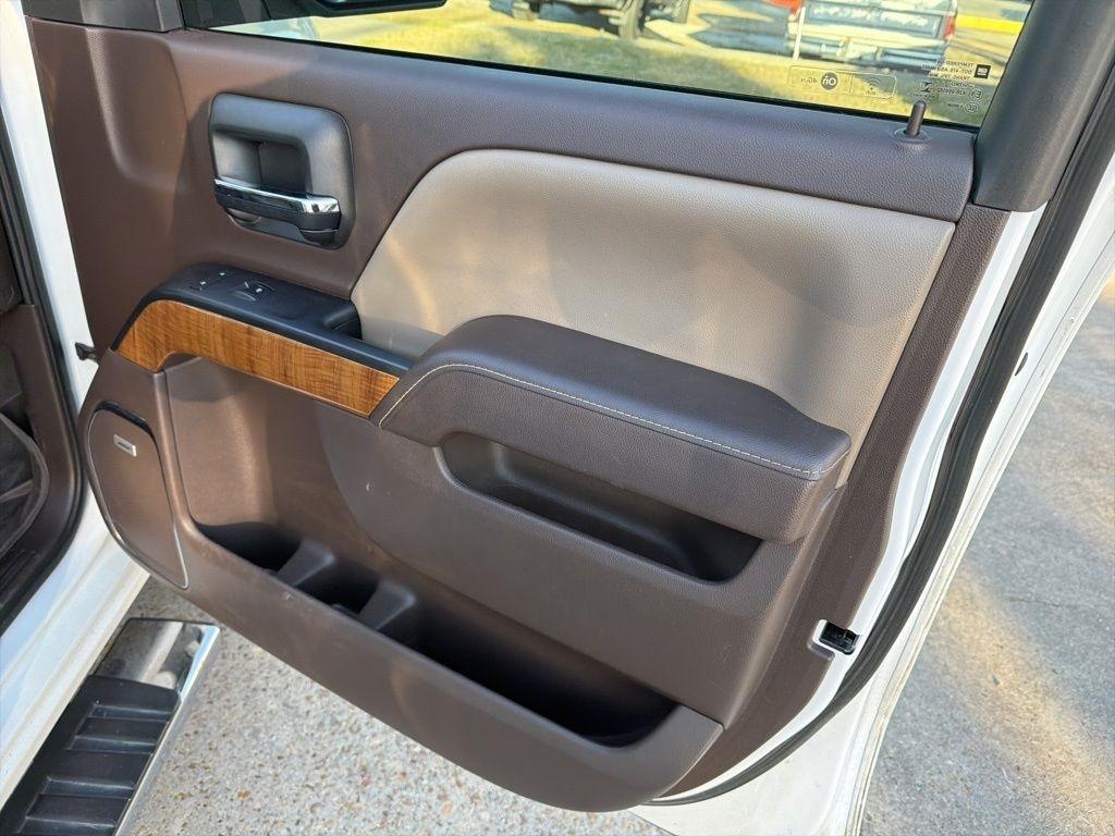 GMC Sierra 1500 SLT Crew Cab 2WD 2016