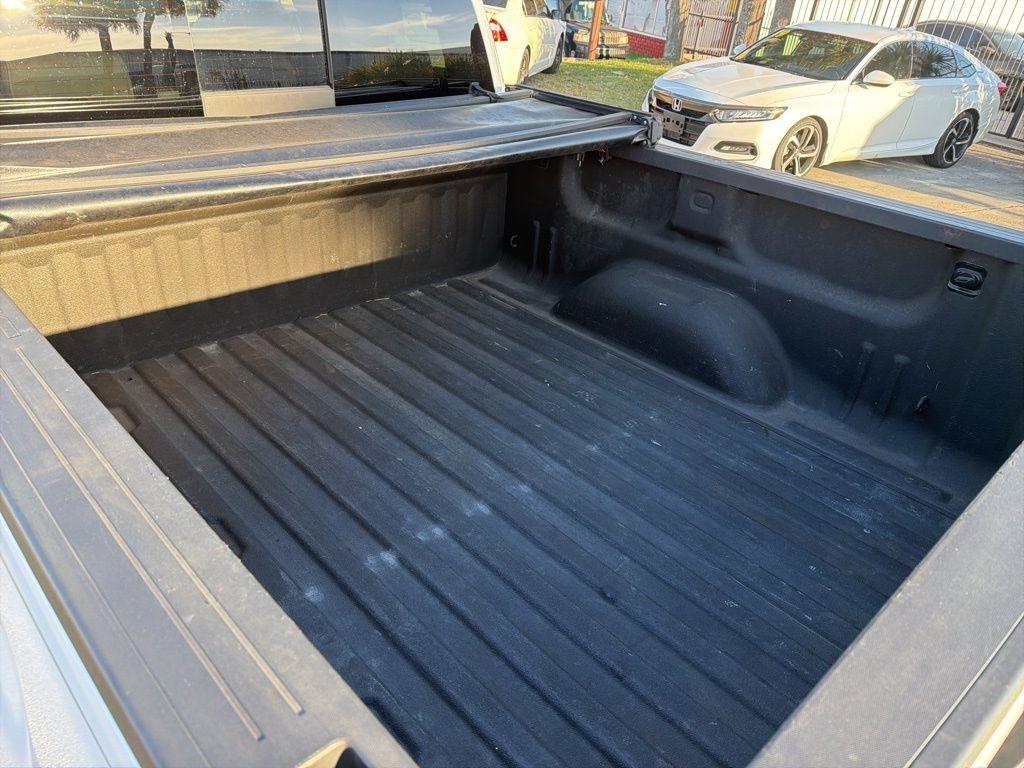 GMC Sierra 1500 SLT Crew Cab 2WD 2016