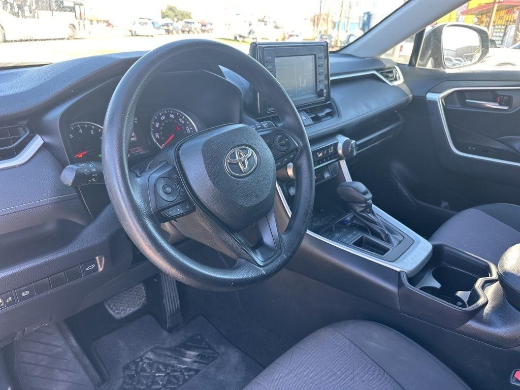 Toyota RAV4 XLE 2019