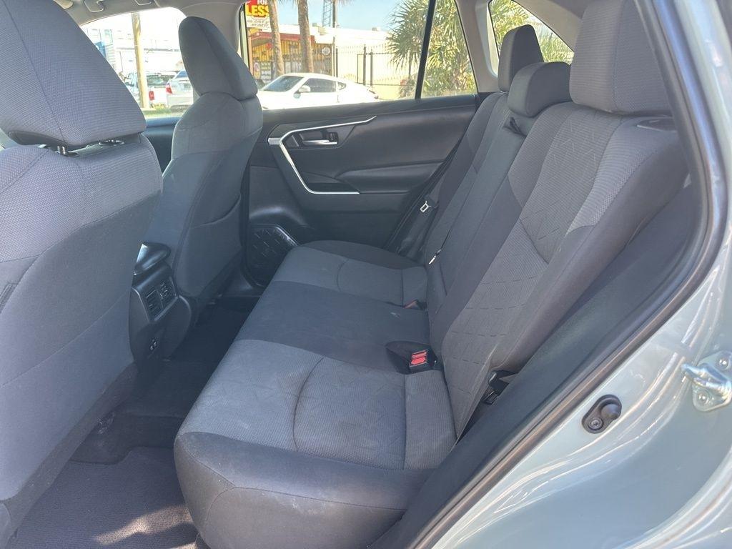 Toyota RAV4 XLE 2019