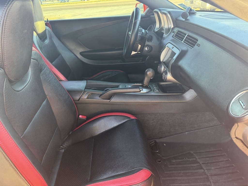 Chevrolet Camaro LT1 Coupe 2010