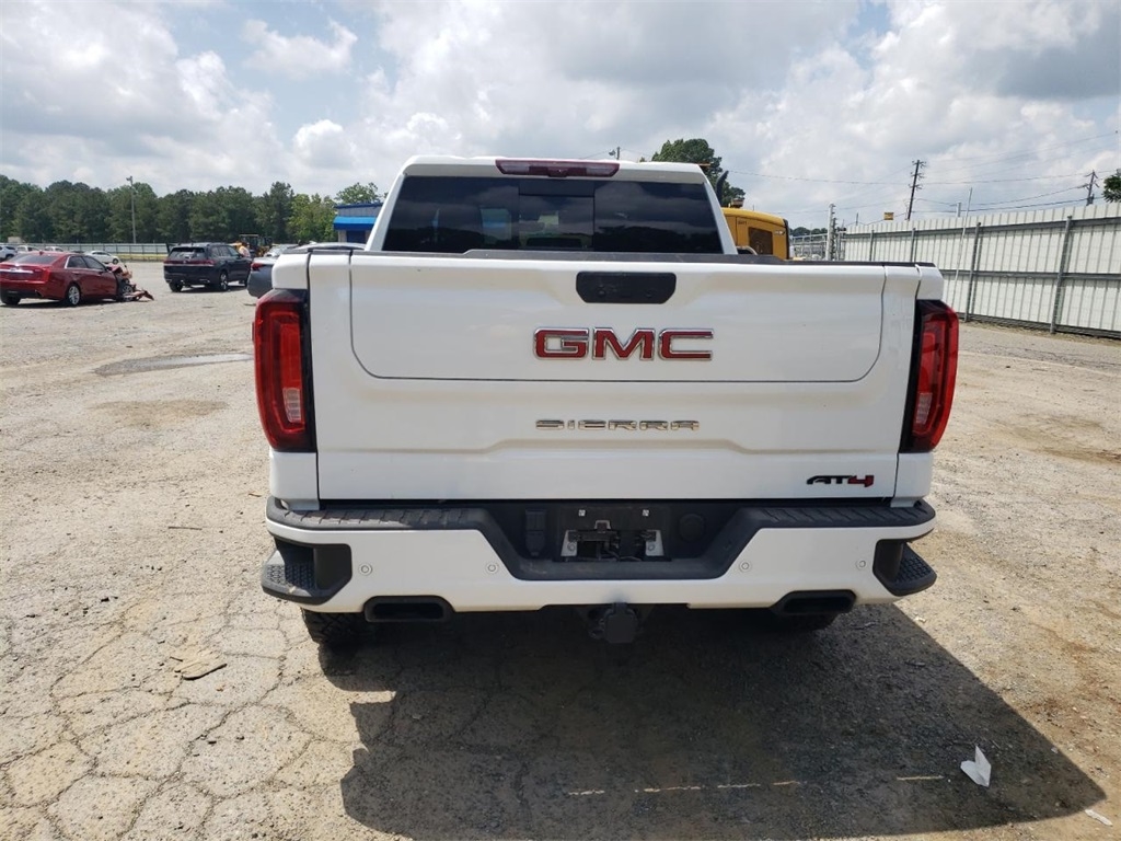 GMC Sierra 1500 Limited AT4 Crew Cab Long Box 4WD 2022
