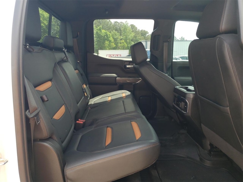 GMC Sierra 1500 Limited AT4 Crew Cab Long Box 4WD 2022