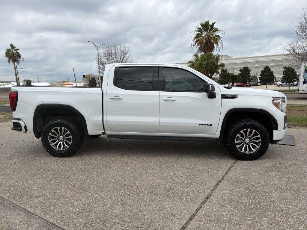 GMC Sierra 1500 Limited AT4 Crew Cab Long Box 4WD 2022