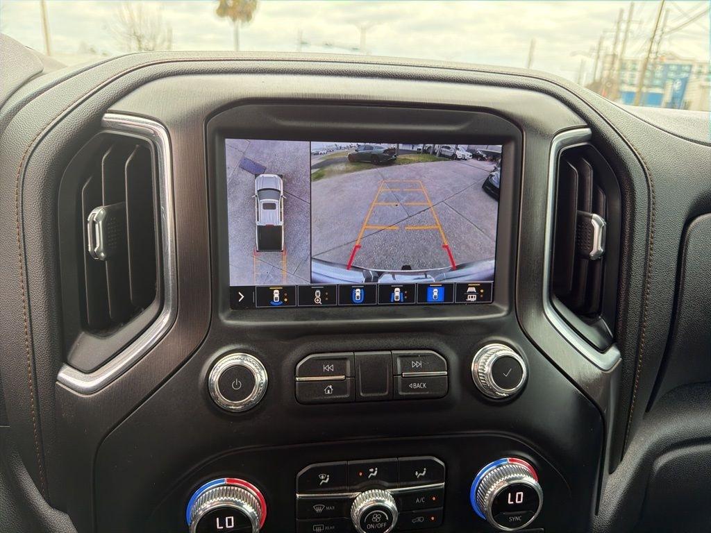 GMC Sierra 1500 Limited AT4 Crew Cab Long Box 4WD 2022