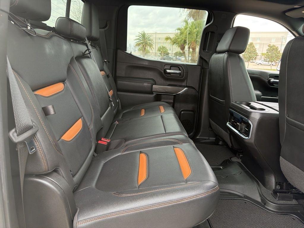 GMC Sierra 1500 Limited AT4 Crew Cab Long Box 4WD 2022