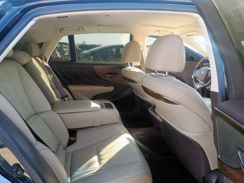 Lexus LS 500 Base 2020