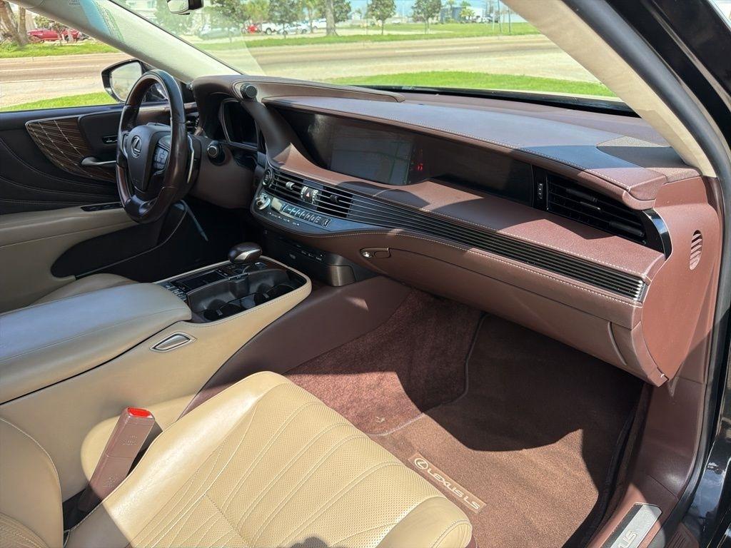 2020 Lexus LS Base - Photo 16