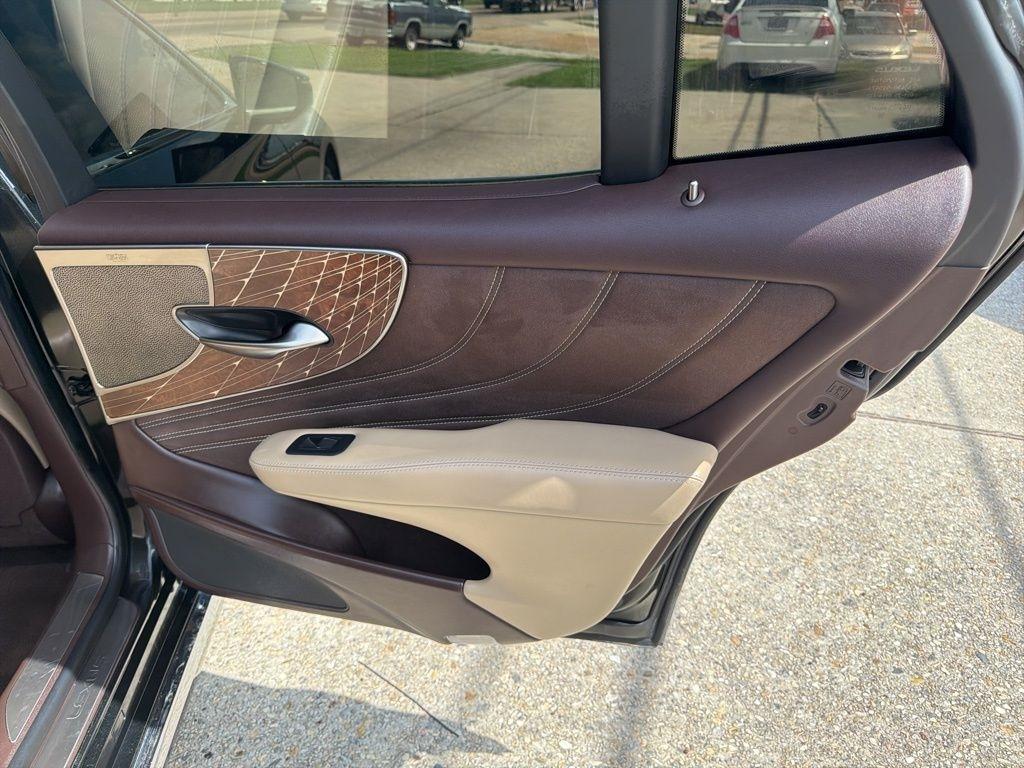 2020 Lexus LS Base - Photo 20