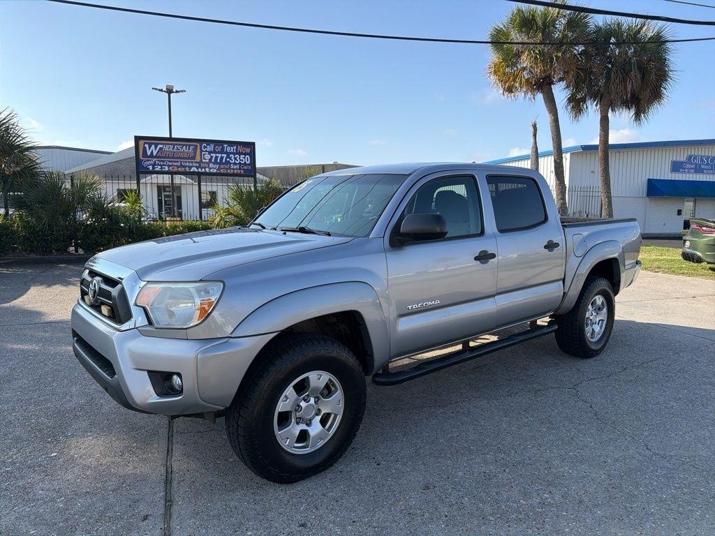 Toyota Tacoma PreRunner Double Cab V6 5AT 2WD 2015