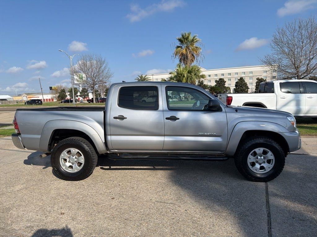 Toyota Tacoma PreRunner Double Cab V6 5AT 2WD 2015