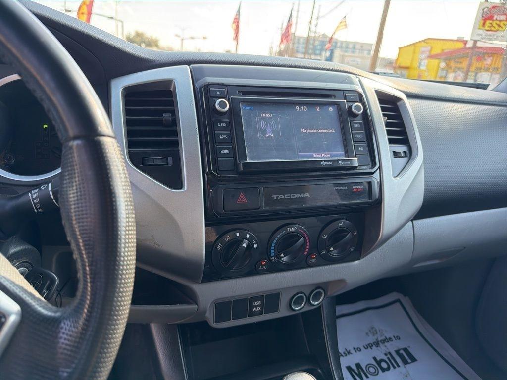 Toyota Tacoma PreRunner Double Cab V6 5AT 2WD 2015